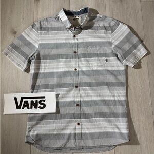 VANS Men’s Striped Short Sleeve Button Down Shirt - L